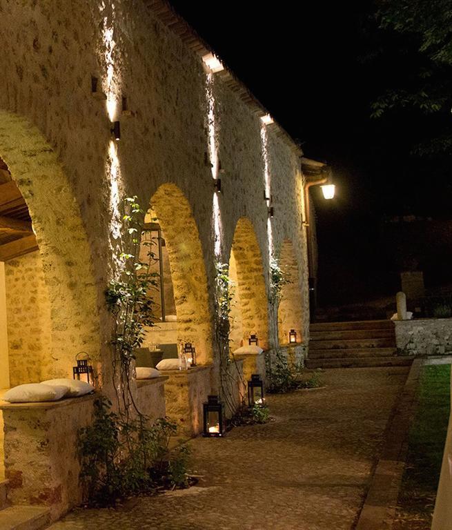 Готель Convento Di Acqua Premula Sellano Екстер'єр фото